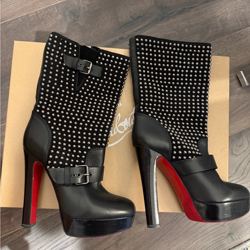 Christian Louboutin Black Marissa 140 Calf Platform size 39.5 fits like 39